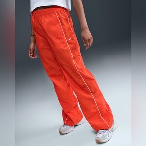 Nike Windrunner Women's High-Rise Woven Wide-Hem Pants FV7655